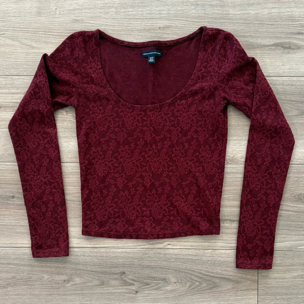 American Eagle Outfitters Red Fitted Long Sleeve Crop
